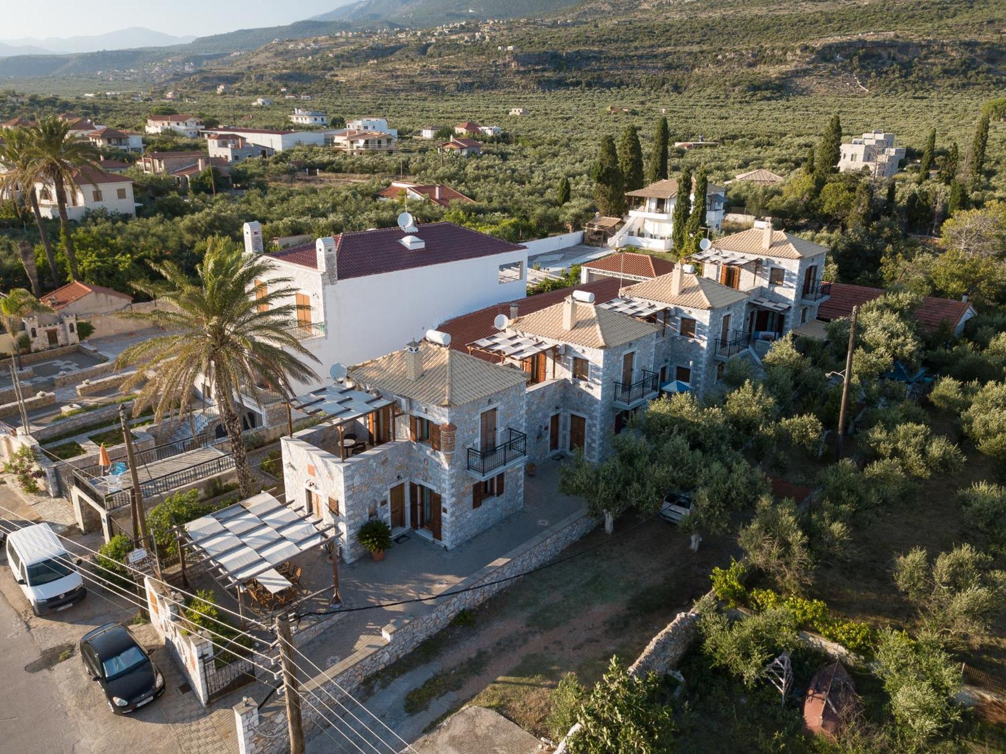 Pleiades Seaside Residences In Mani Agios Nikolaos  Exterior foto